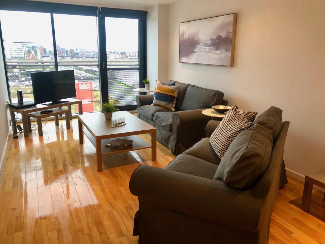 Apartamento The Heights - River And City View Glasgow Exterior foto